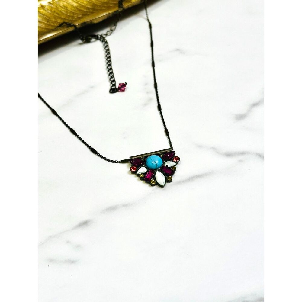 Vintage Style Sorrelli Triangular Stone Pendant